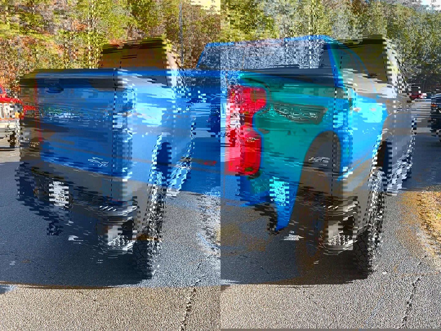 Used 2022 Chevrolet Silverado 1500 ZR2 image 7