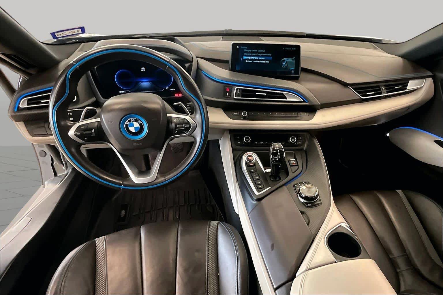 Used 2019 BMW i8 Coupe AWD/4WD image 14