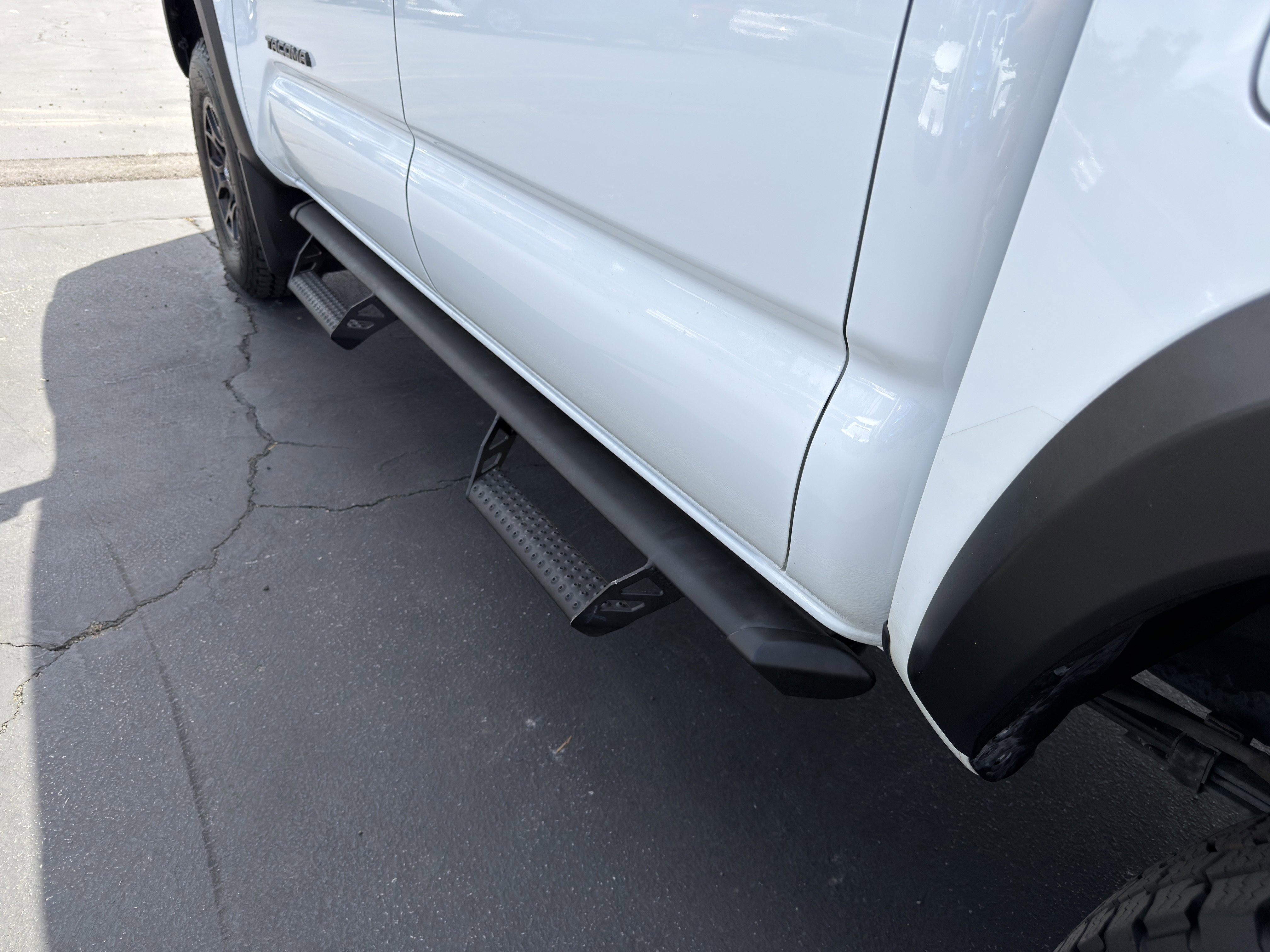 Used 2023 Toyota Tacoma SR5 RWD image 40