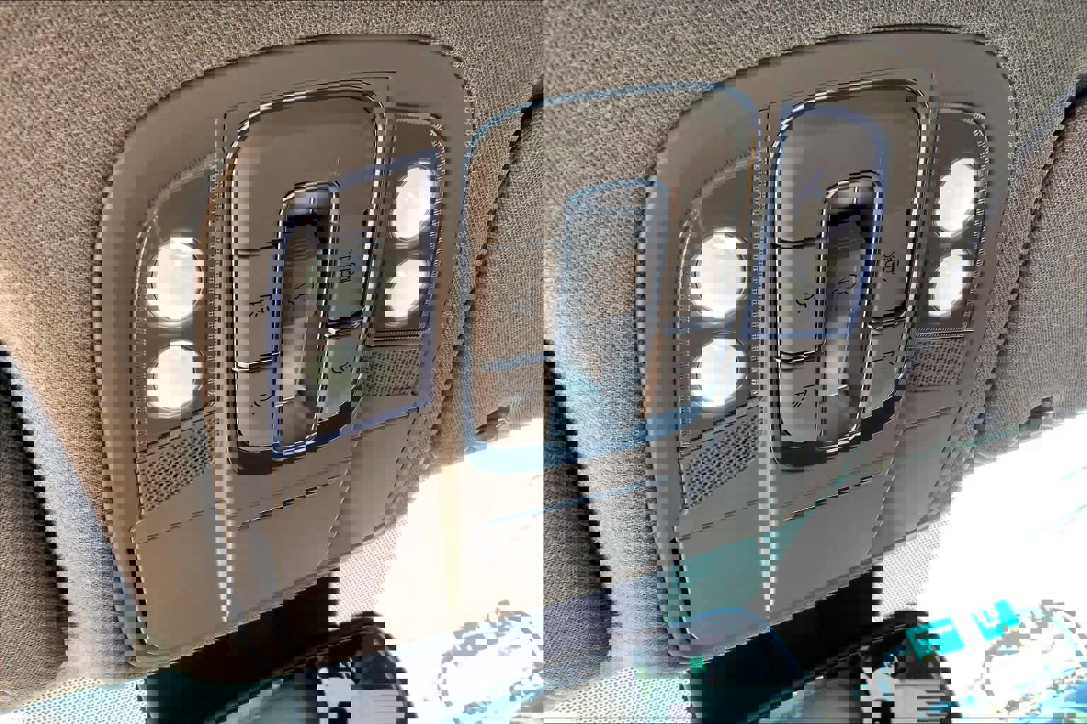 Used 2019 Hyundai Santa Fe Limited w/ Cargo Package image 30