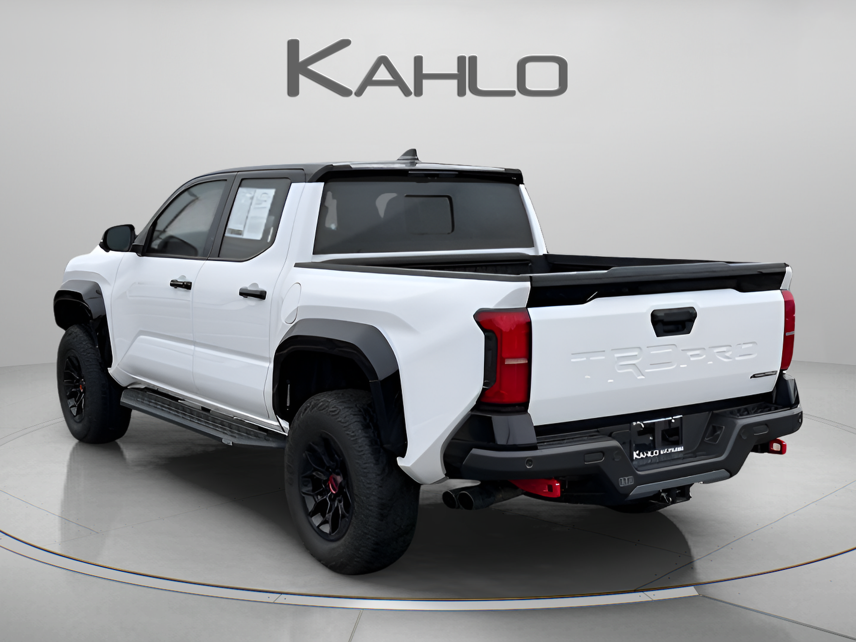 Used 2025 Toyota Tacoma TRD Pro AWD/4WD image 3