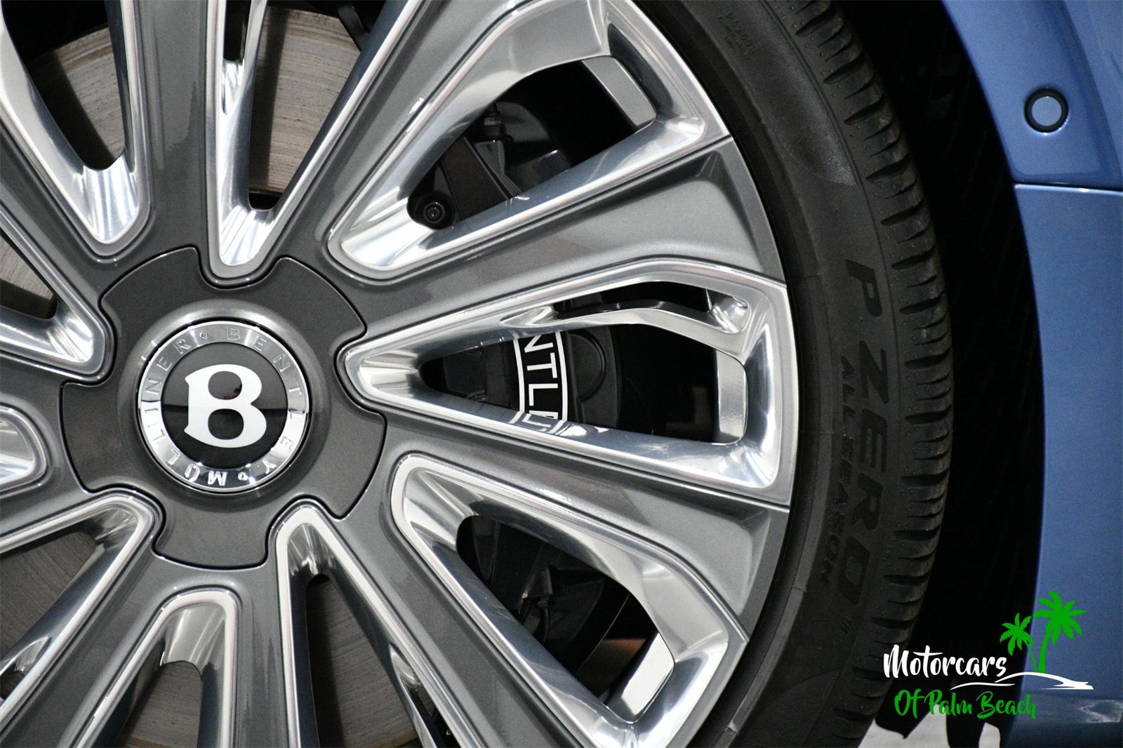 Used 2023 Bentley Flying Spur W12 image 75