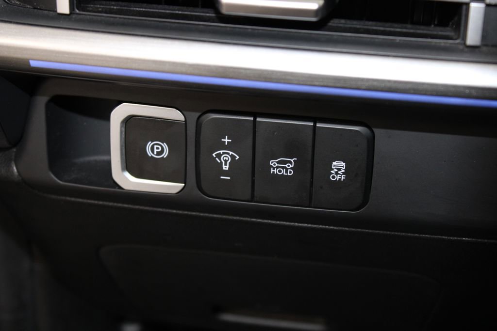 Used 2024 Hyundai Santa Fe Limited image 45