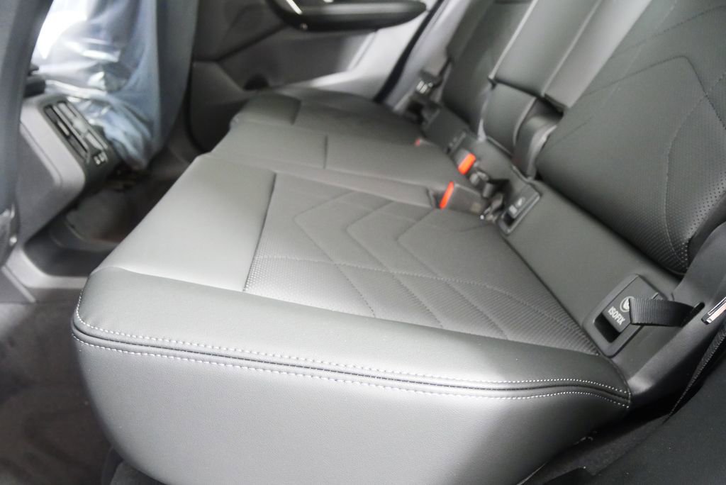 Used 2026 BMW X1 xDrive28i image 15