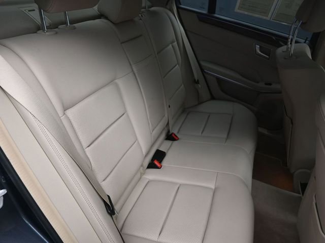 Used 2016 Mercedes-Benz E 350 Sedan image 26