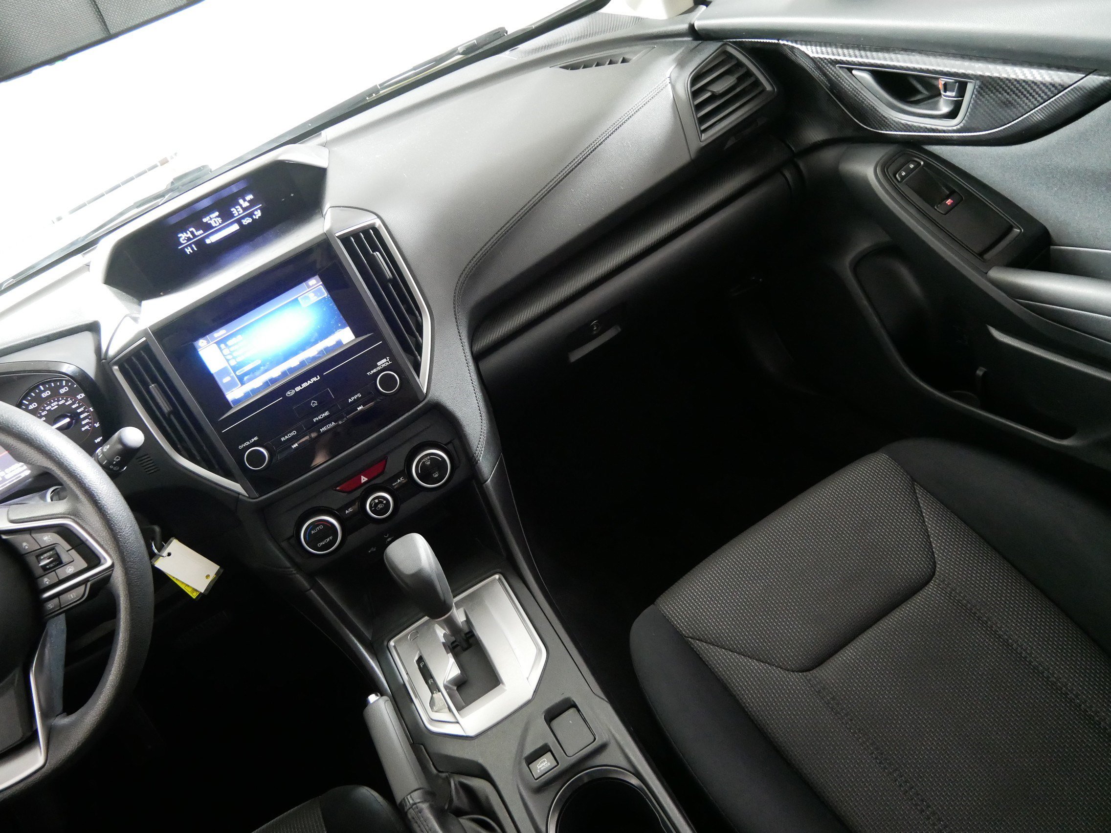 Used 2021 Subaru Crosstrek 2.0i AWD/4WD image 11