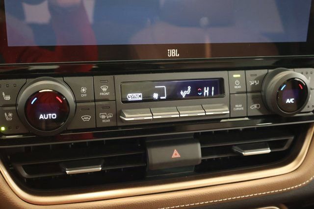 Certified 2025 Toyota Grand Highlander AWD Hybrid image 22