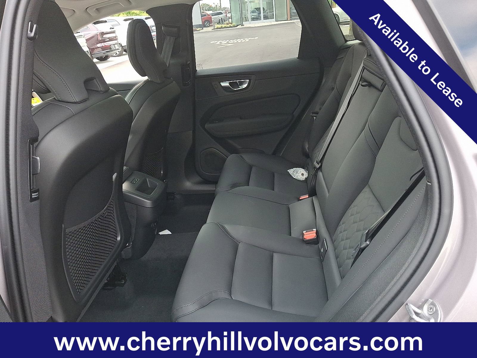 Certified 2026 Volvo XC60 B5 Plus w/ Protection Package Premier image 11