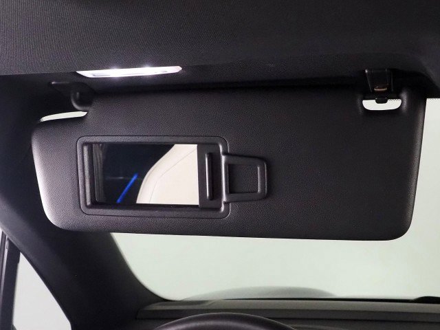 Used 2024 Porsche Macan 4 Electric image 84