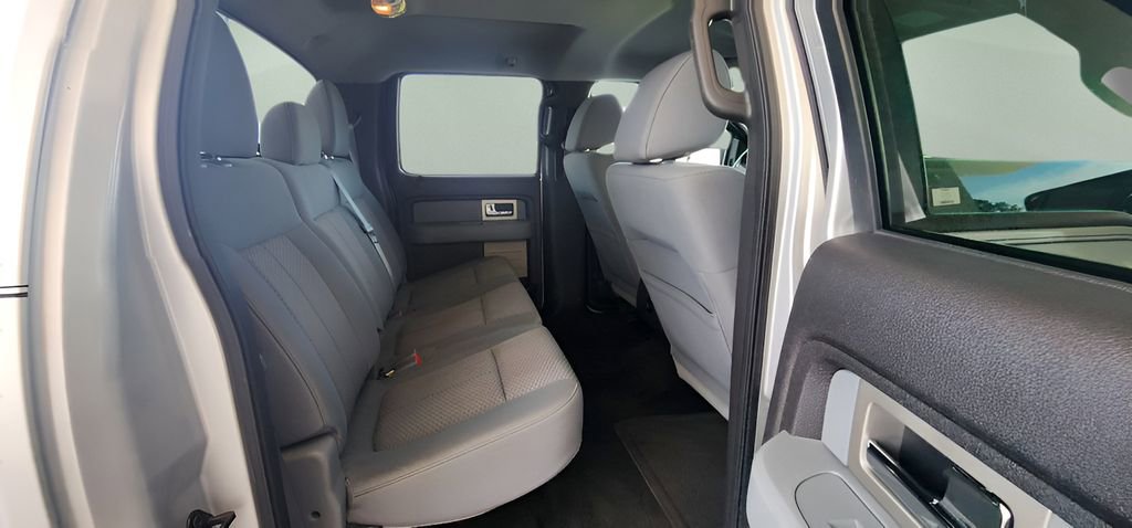 Used 2011 Ford F150 XLT w/ XLT Chrome Pkg image 18