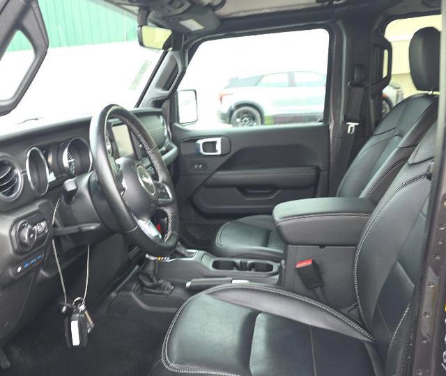Used 2021 Jeep Wrangler Unlimited Sahara w/ Cold Weather Group image 8