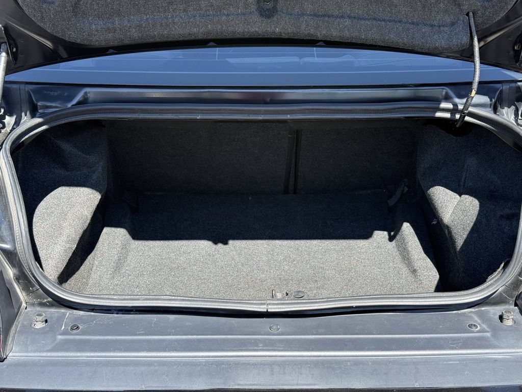 Used 2016 Dodge Challenger R/T RWD image 24