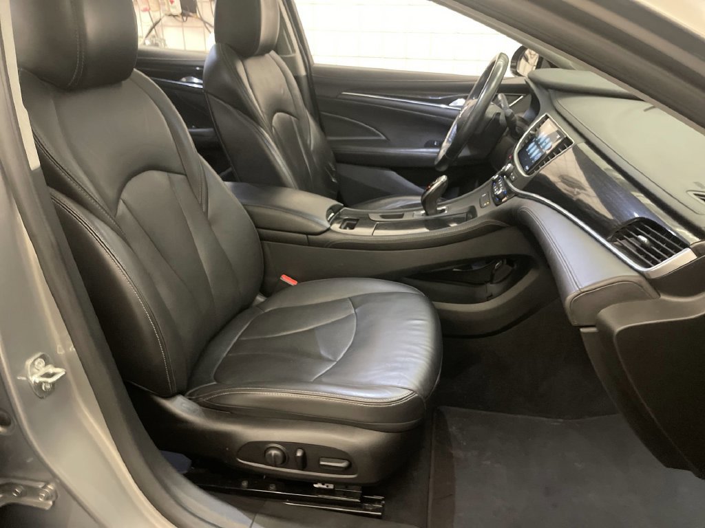 Used 2017 Buick LaCrosse Essence w/ Sun and Shade Package FWD image 22