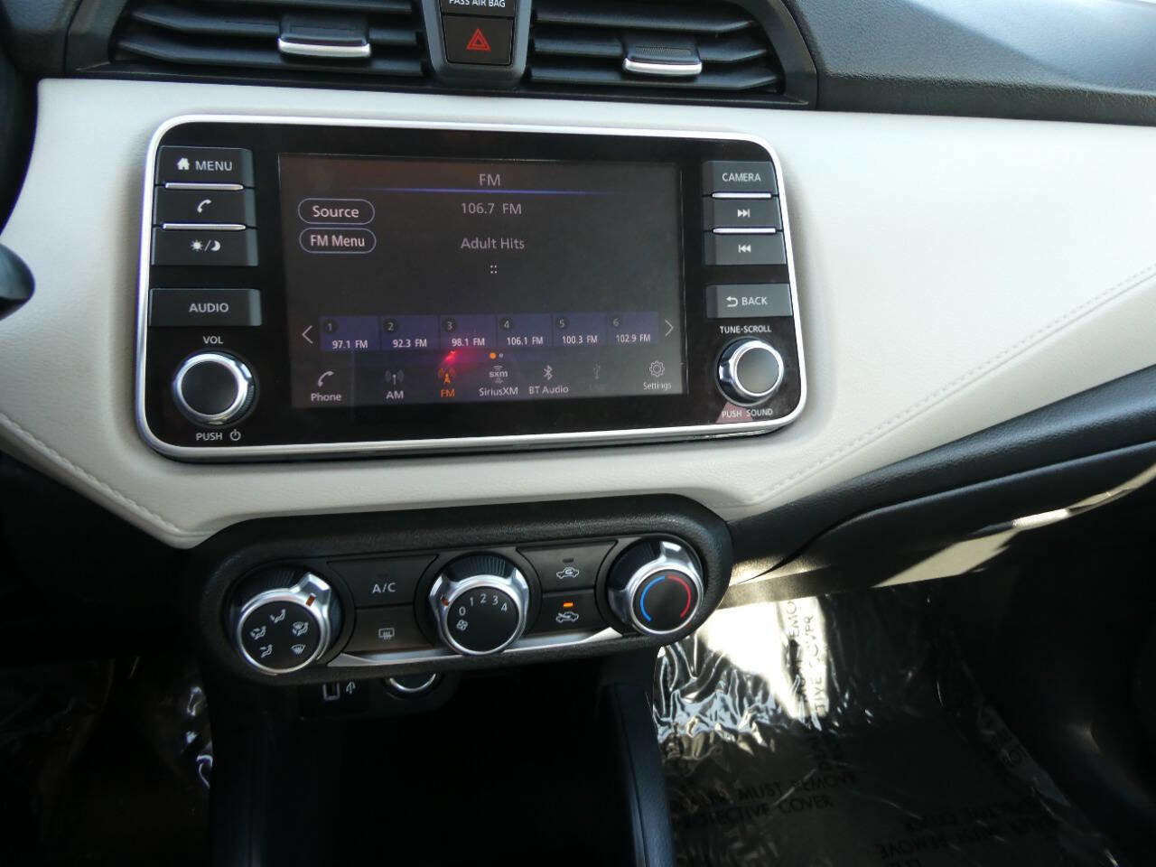 Used 2021 Nissan Versa SV FWD image 13