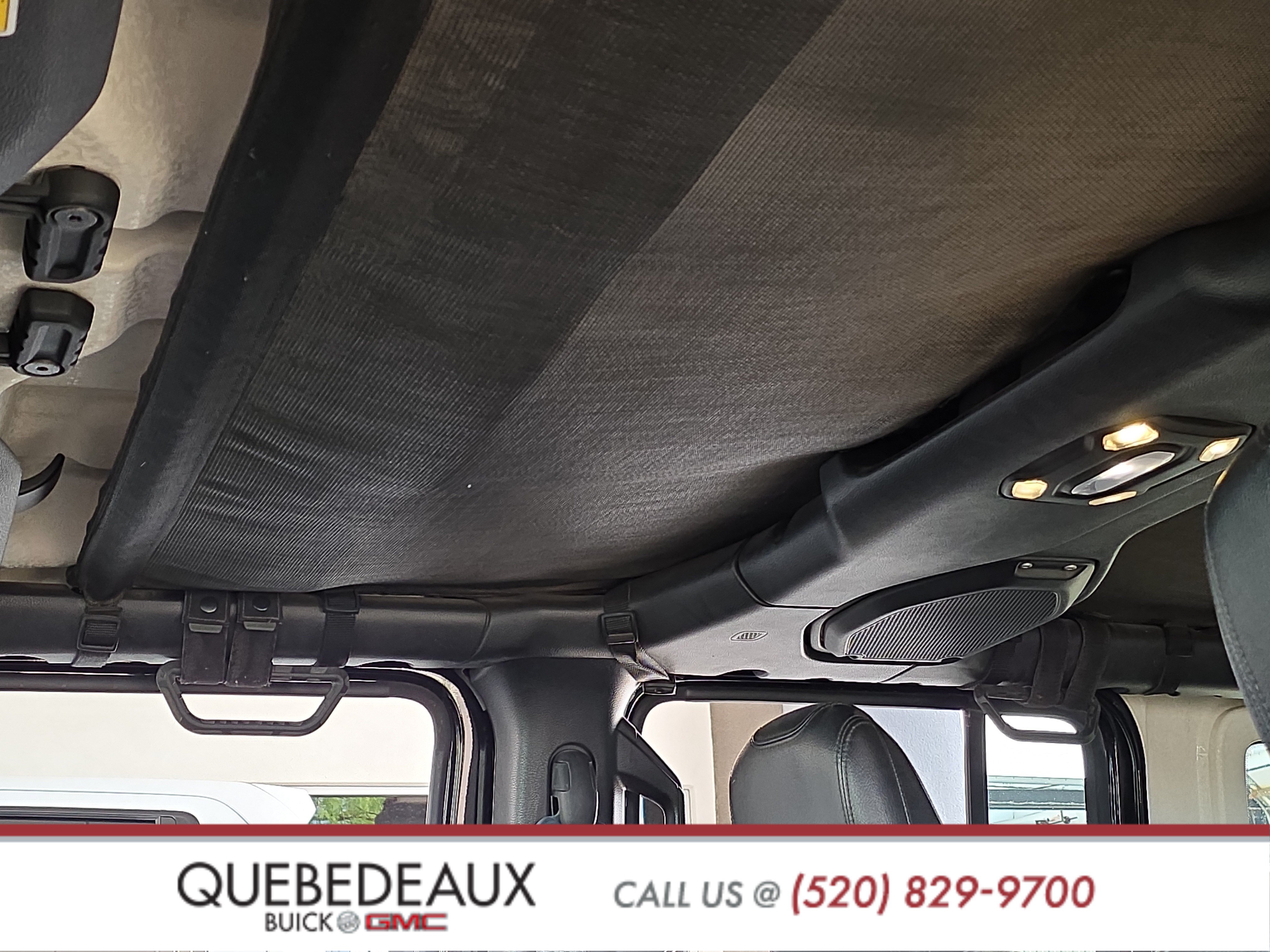 Used 2019 Jeep Wrangler Unlimited Rubicon AWD/4WD image 11