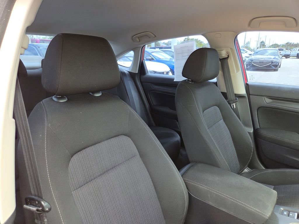 Used 2022 Honda Civic LX image 11
