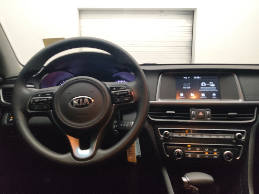 Used 2017 Kia Optima LX w/ Convenience Plus Package FWD image 22