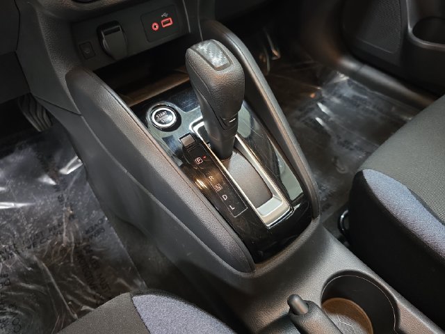 Used 2025 Nissan Versa SV FWD image 25