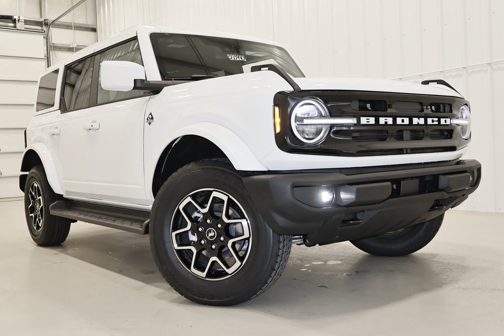 New 2025 Ford Bronco Outer Banks image 30