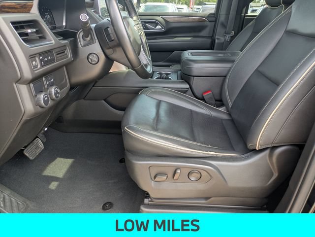 Used 2023 Chevrolet Tahoe Premier w/ LPO, Illumination Package RWD image 14