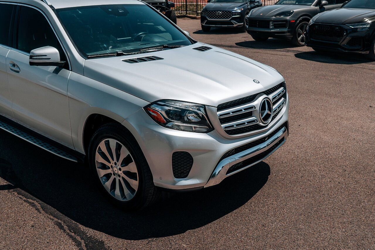 Used 2017 Mercedes-Benz GLS 450 4MATIC image 9