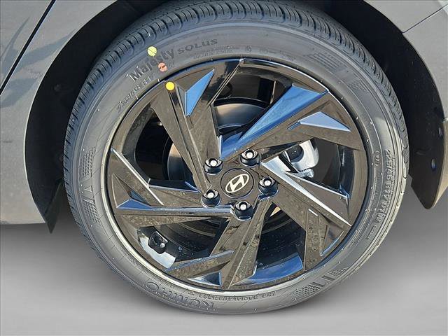 New 2026 Hyundai Elantra Sport image 10