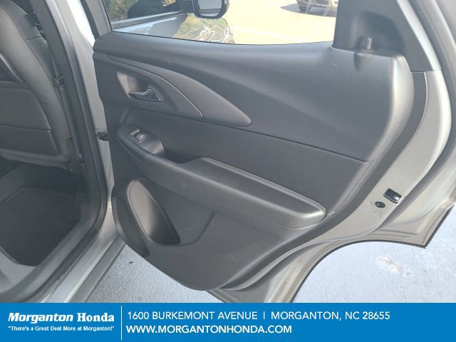 Used 2024 Chevrolet TrailBlazer RS FWD image 21