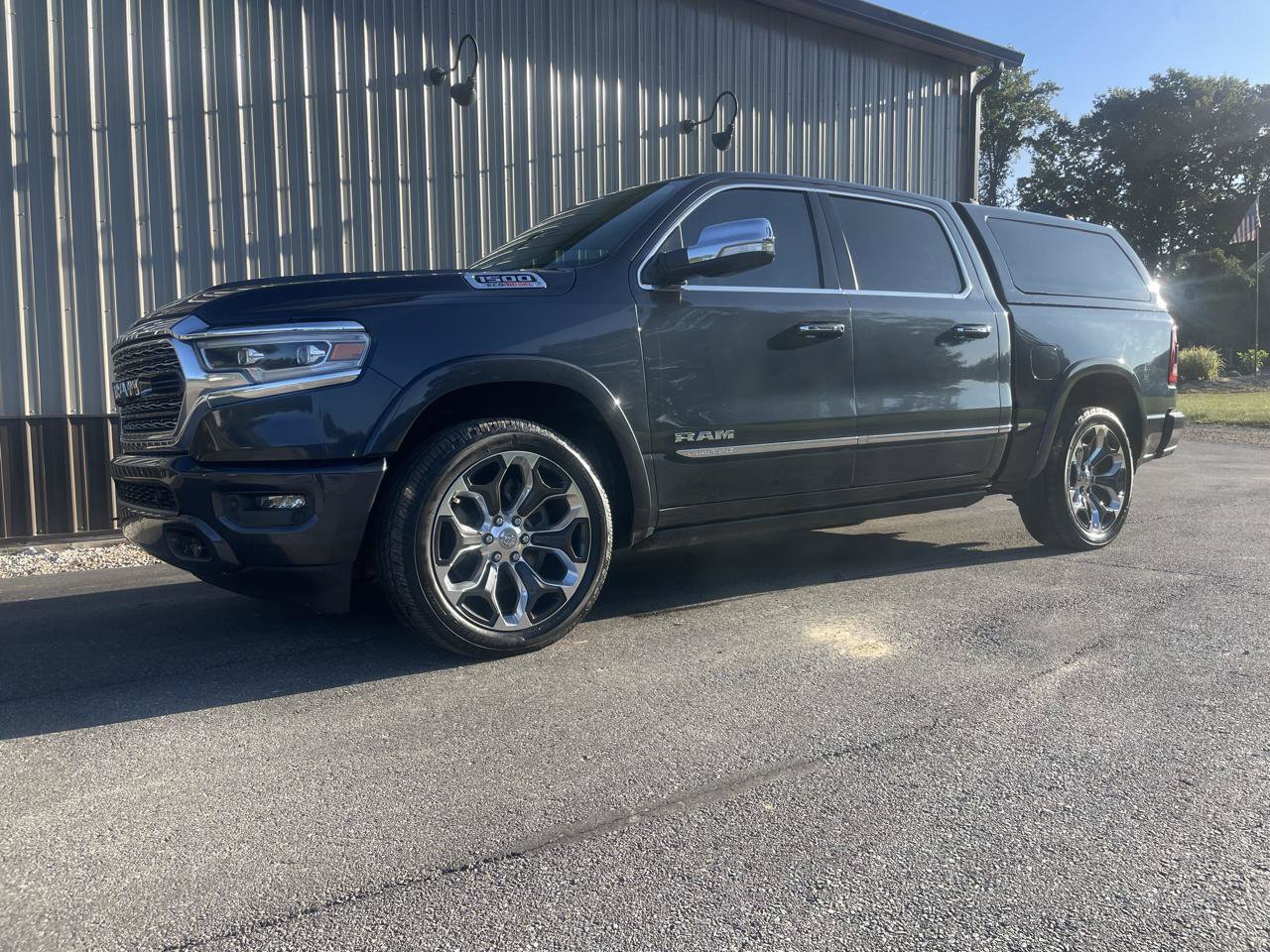 Used 2020 RAM 1500 Limited AWD/4WD image 2
