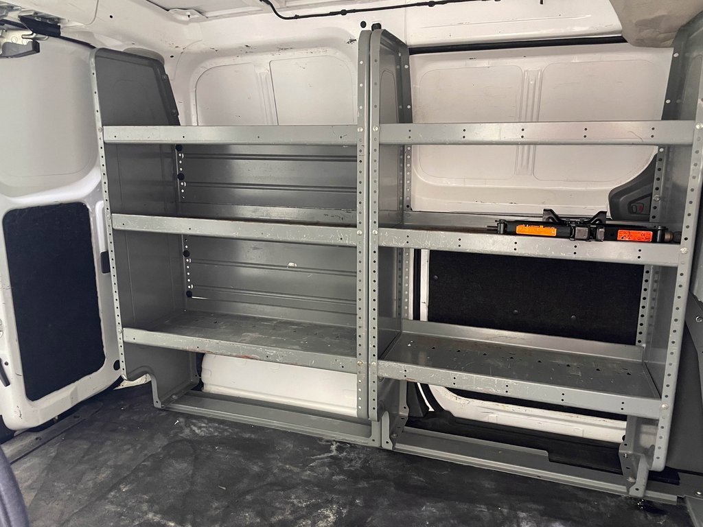 Used 2020 Nissan NV200 S image 28