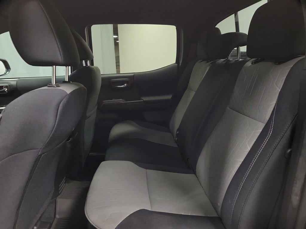 Used 2023 Toyota Tacoma TRD Off-Road w/ Advanced Technology Package image 20