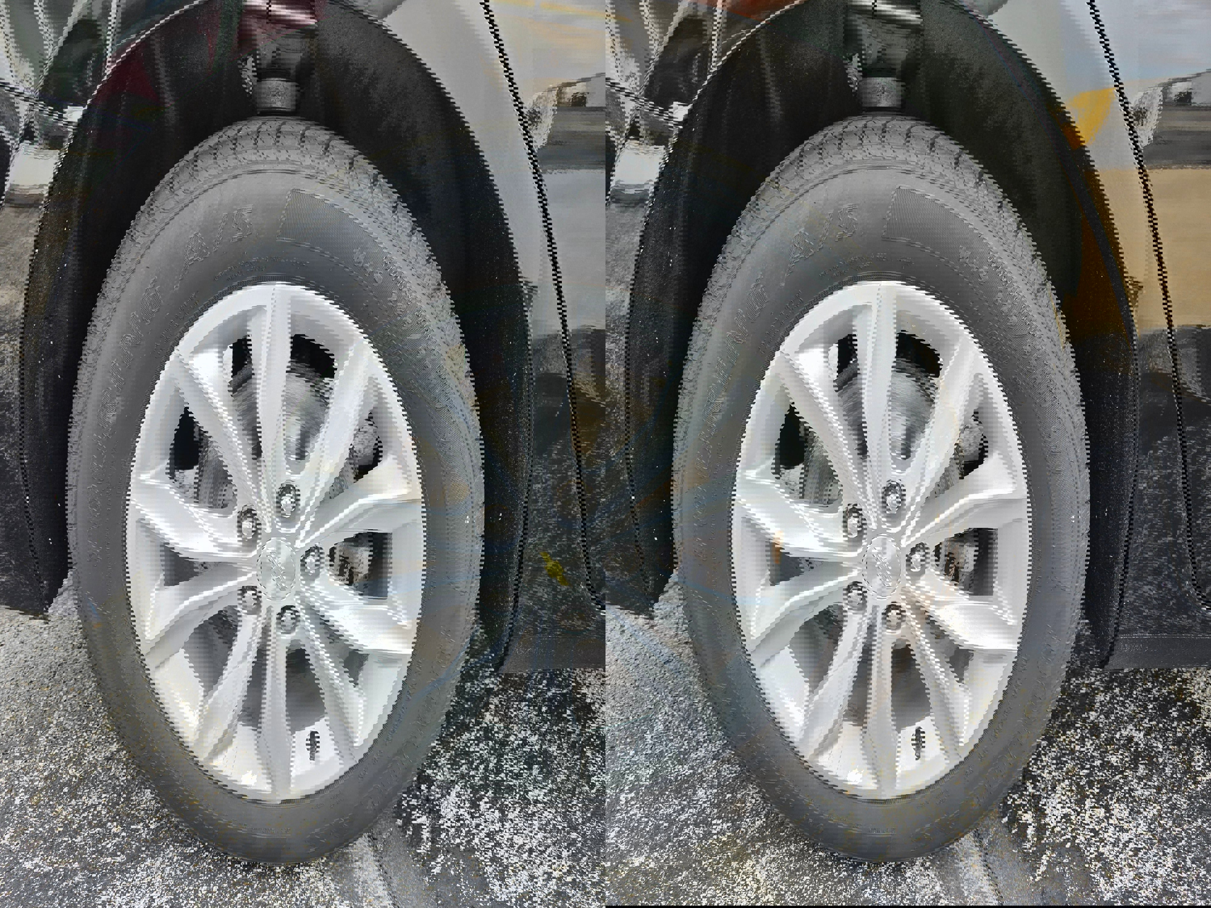 Used 2021 Chevrolet Malibu LT image 14