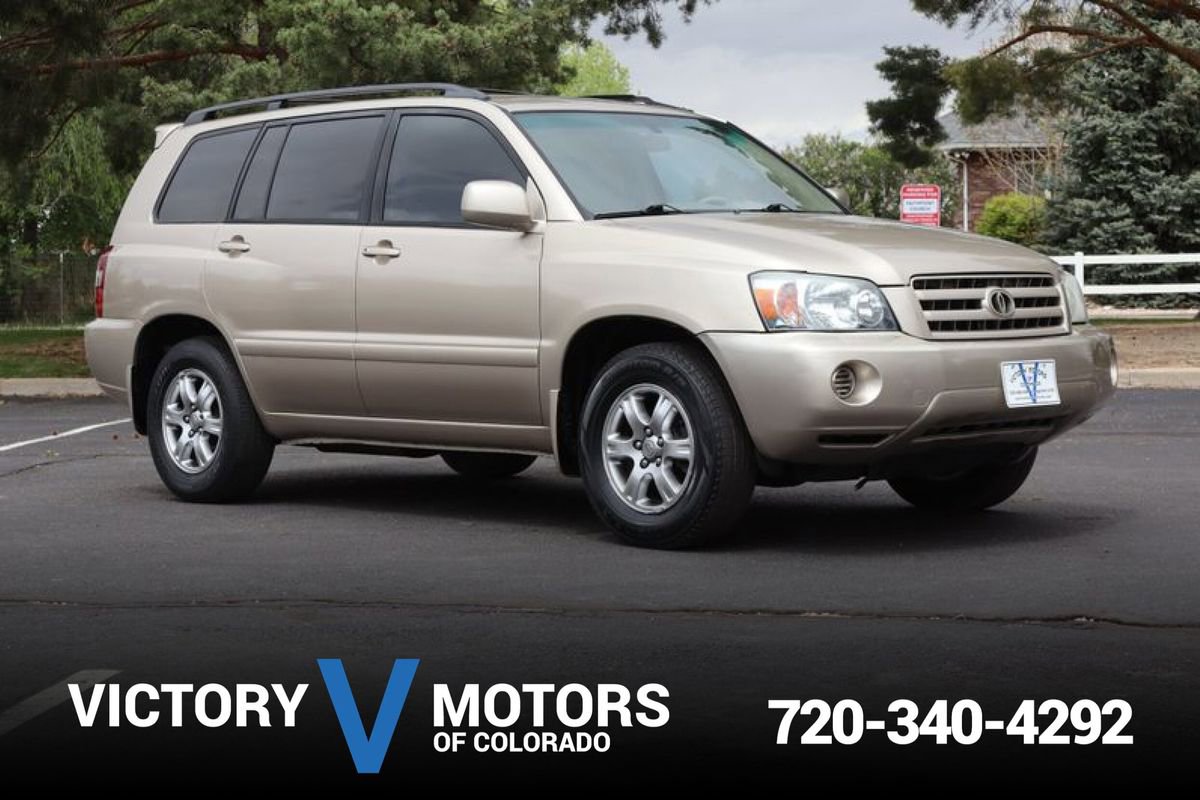 Used 2005 Toyota Highlander 2WD V6 w/ 3rd Row image 1