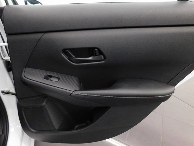 Used 2024 Nissan Sentra SV image 30