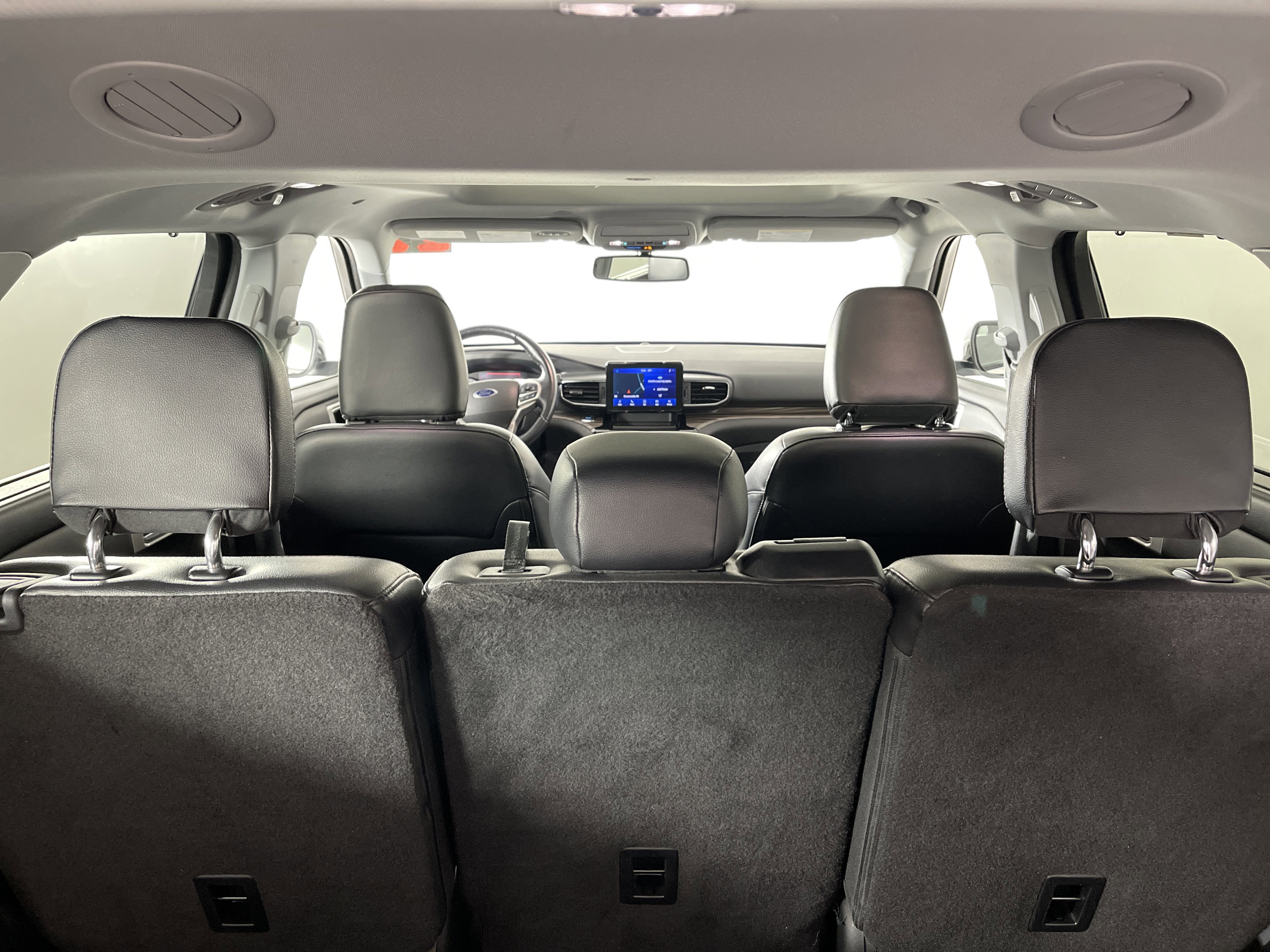 Used 2022 Ford Explorer Limited w/ Hybrid Equipment Group 310A image 18