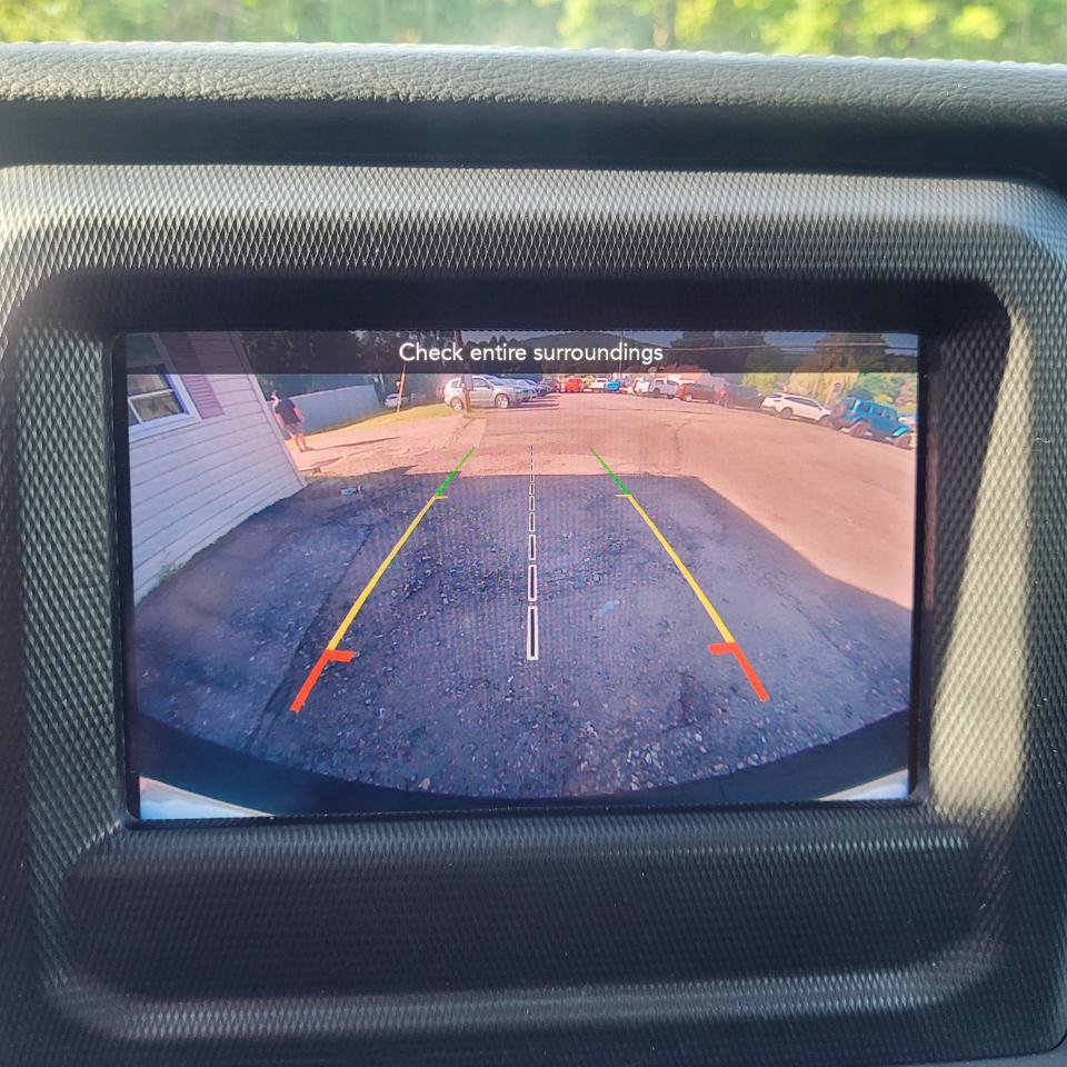 Used 2018 Jeep Wrangler Unlimited Sahara AWD/4WD image 18