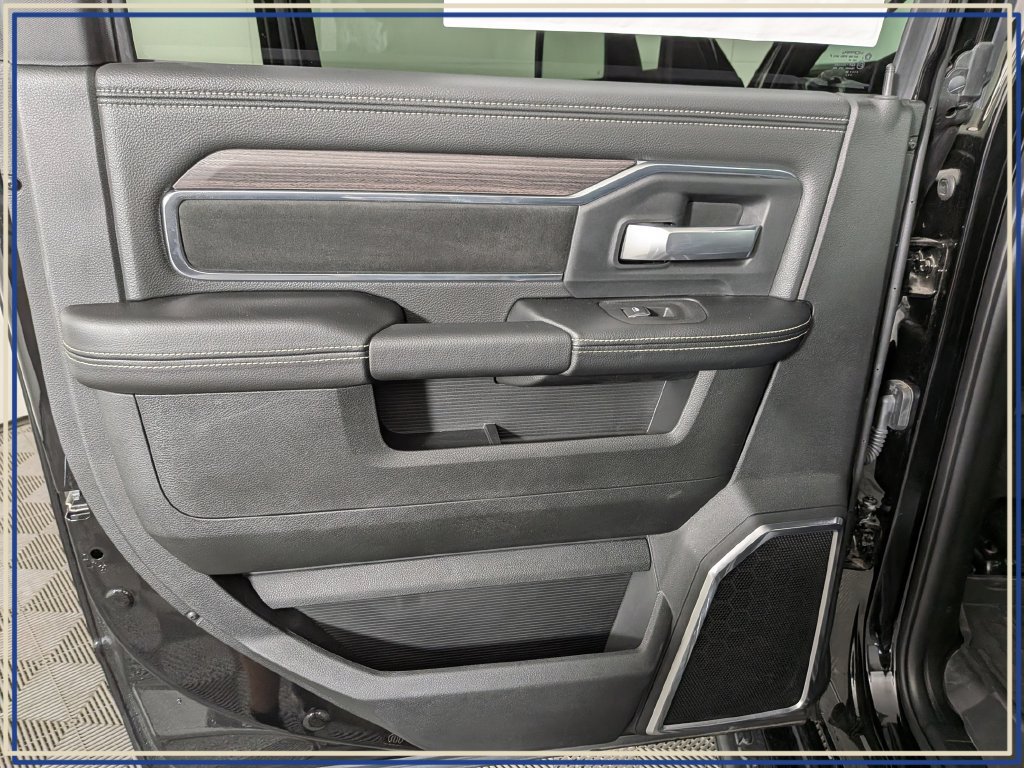 New 2026 RAM 2500 Laramie w/ Night Edition AWD/4WD image 28