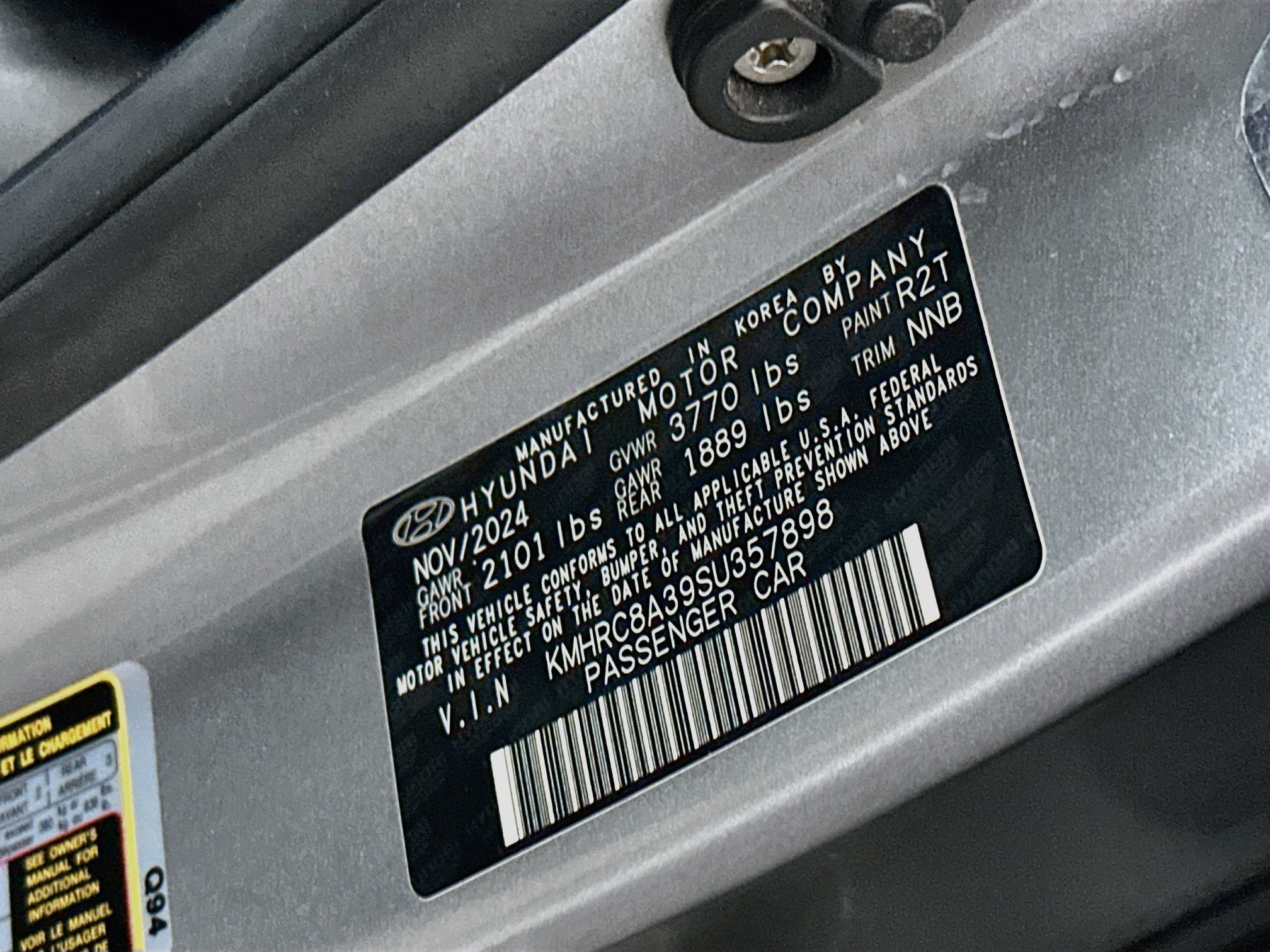 Used 2025 Hyundai Venue SEL FWD image 12