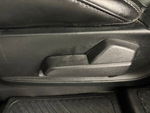 Used 2023 Ford Explorer XLT w/ Equipment Group 202A image 14