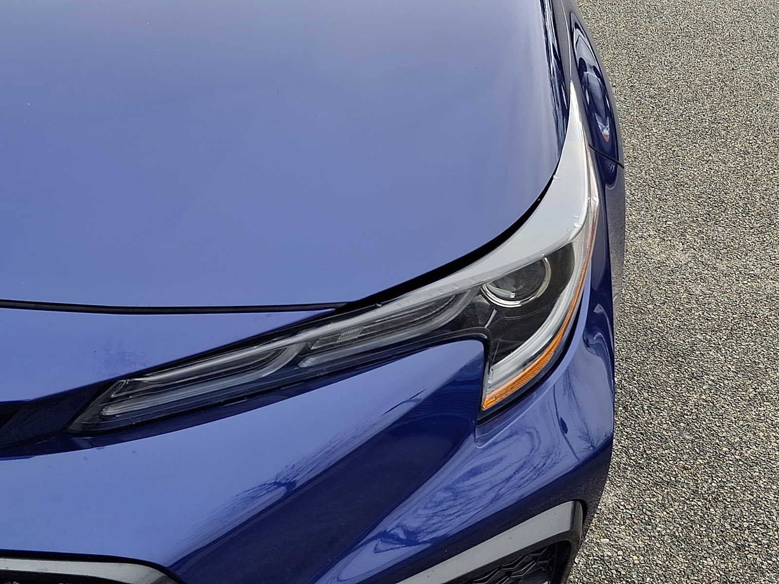 Certified 2022 Toyota Corolla SE w/ SE Premium Package image 12