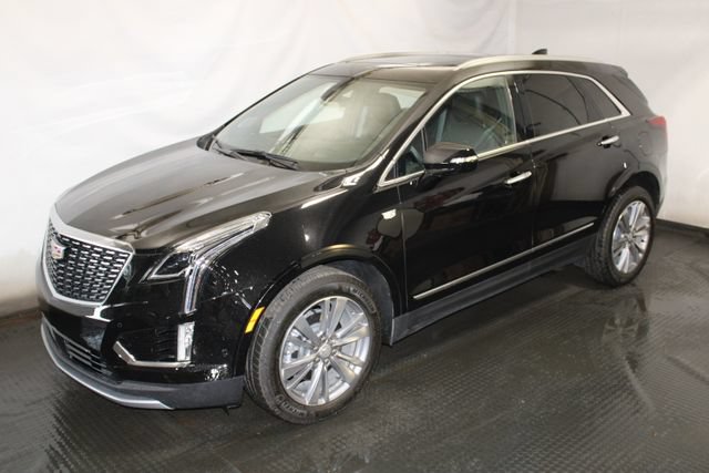 Certified 2026 Cadillac XT5 Premium Luxury w/ Driver Assist Package AWD/4WD image 2