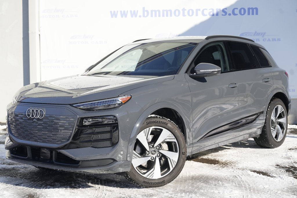 Used 2025 Audi Q6 e-tron Premium Plus w/ Premium Plus image 2