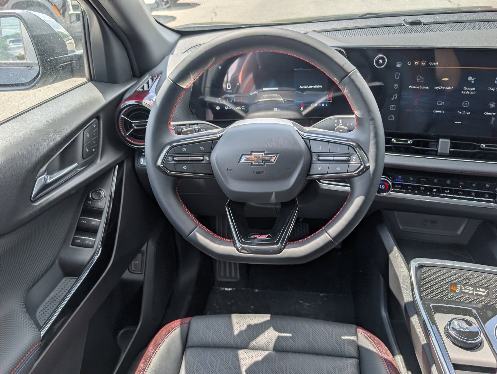 New 2026 Chevrolet Equinox RS w/ Convenience Package III AWD/4WD image 14
