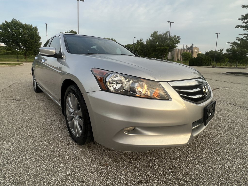 Used 2012 Honda Accord EX-L image 7