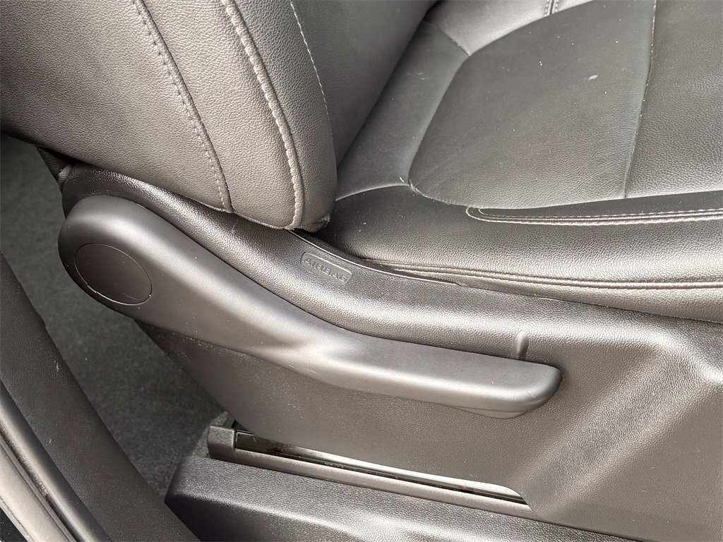 Certified 2021 Chevrolet Silverado 1500 LT Trail Boss w/ Convenience Package II image 27