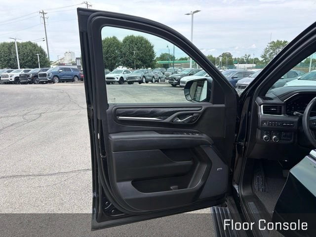 Used 2024 GMC Yukon XL Denali w/ Advanced Technology Package AWD/4WD image 33