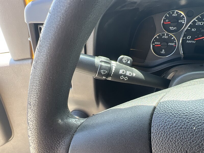 Used 2021 GMC Savana 3500 w/ Power Convenience Package RWD image 16