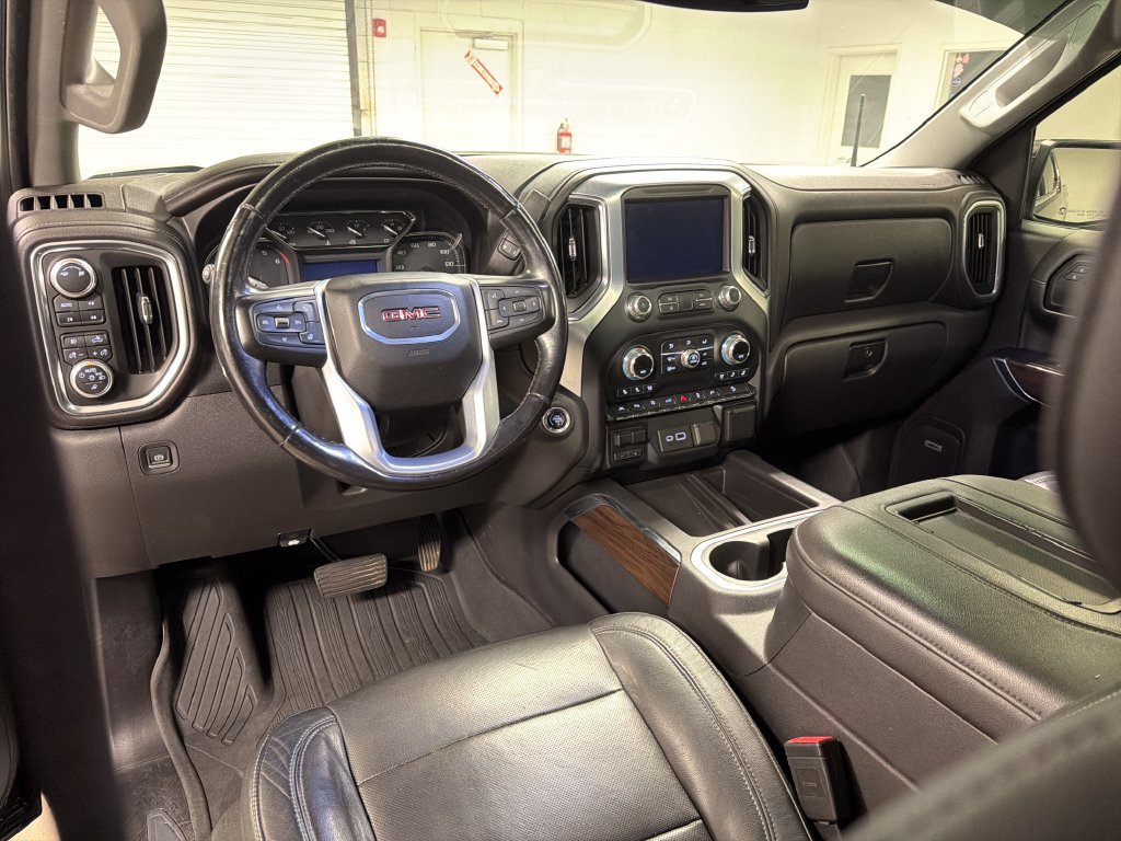 Used 2019 GMC Sierra 1500 SLT w/ SLT Premium Plus Package AWD/4WD image 30