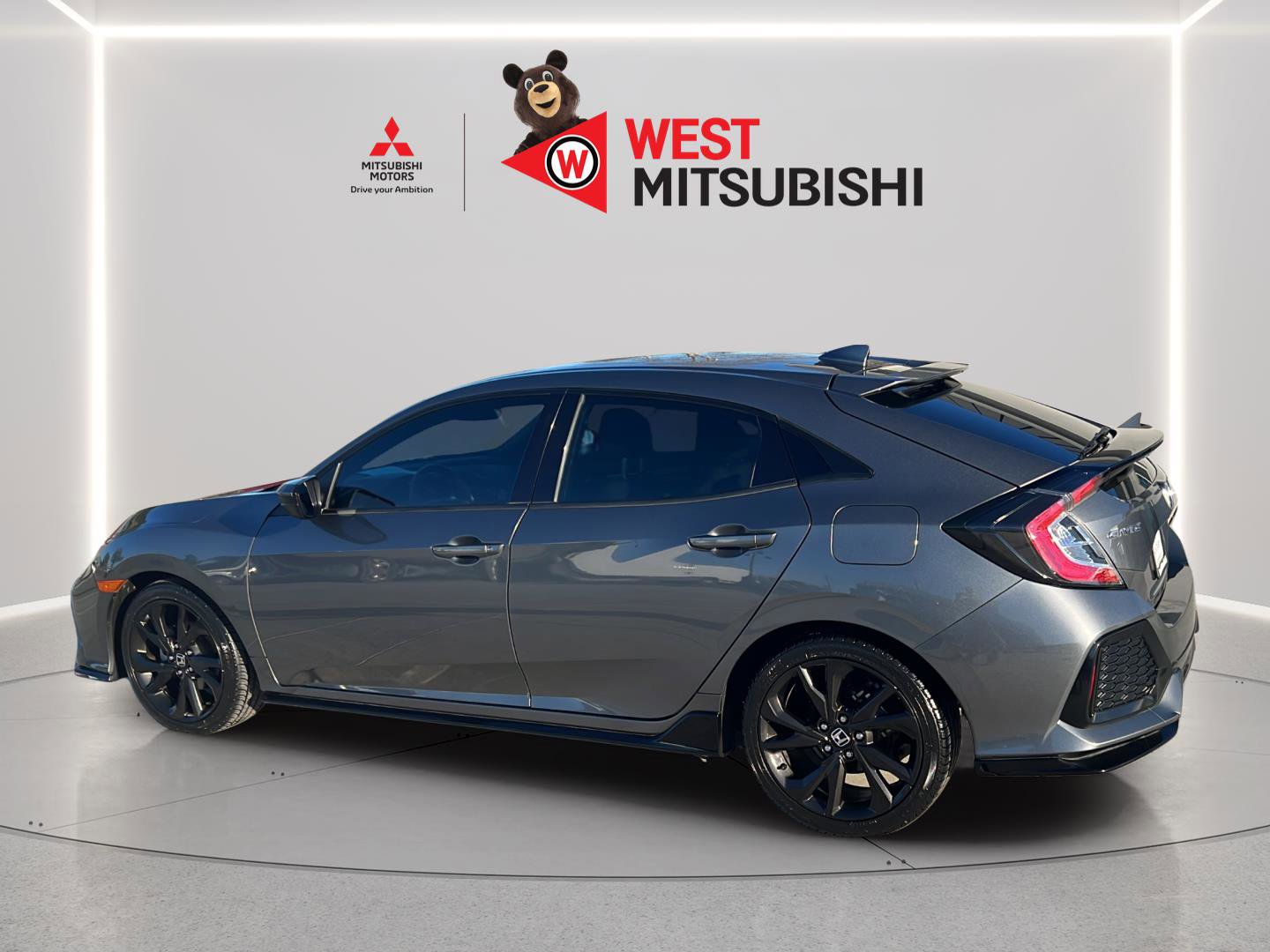 Used 2017 Honda Civic Sport image 8