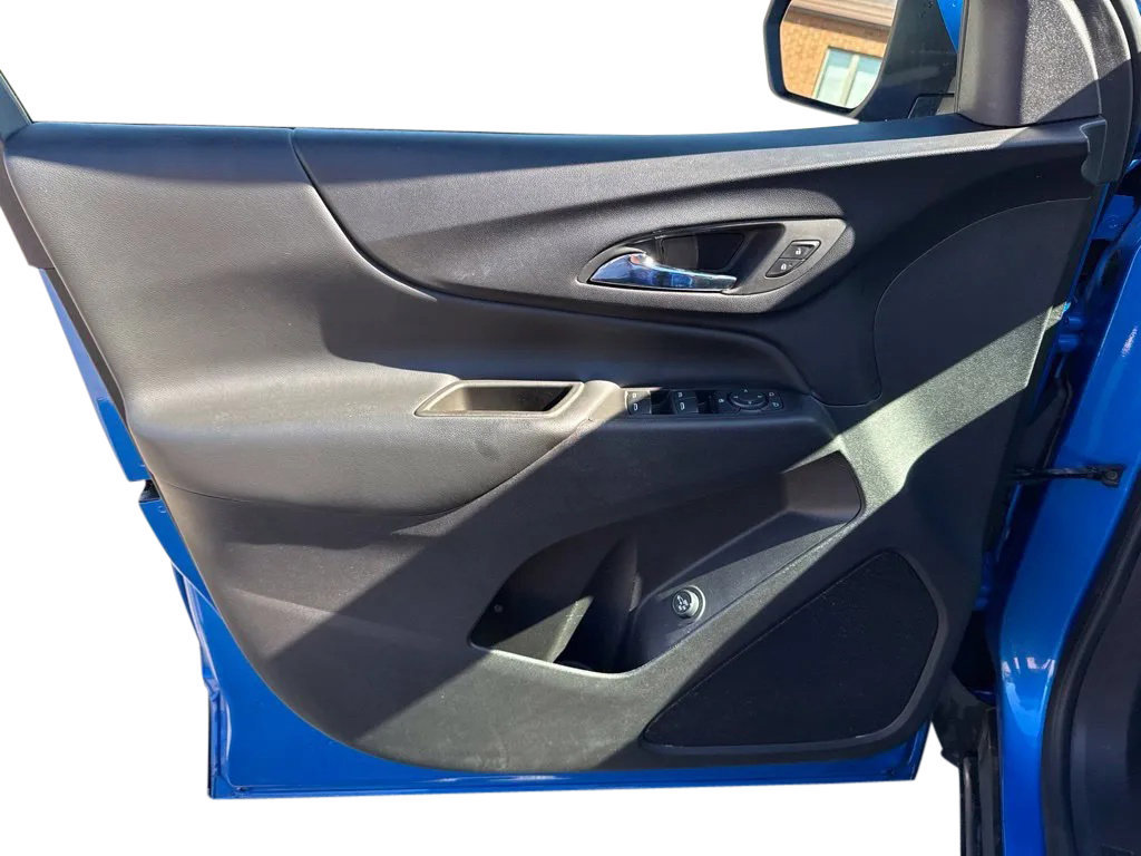 Used 2024 Chevrolet Equinox LT FWD image 12