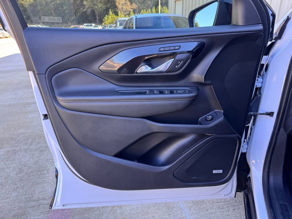 Used 2022 GMC Terrain AT4 w/ Infotainment Package II image 25